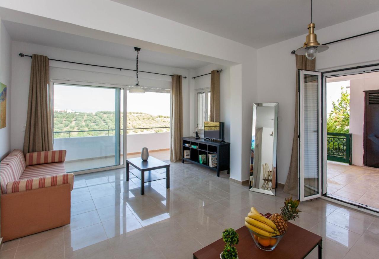 Hillside Seaview Apartment Sztalósz Kültér fotó